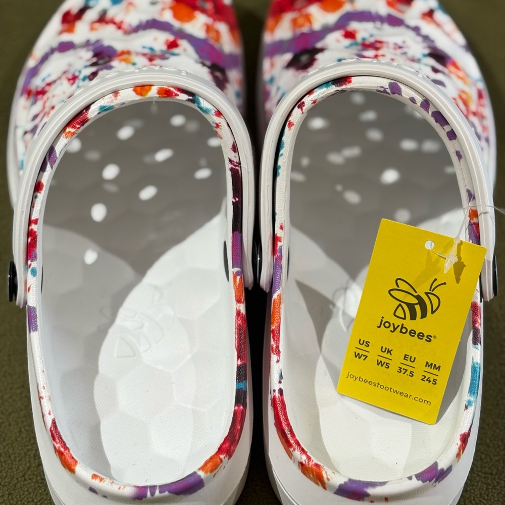 Women’s Joybees Colorful Clogs